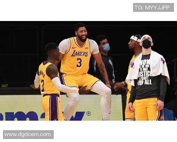 NBA巨星赛季表现深度回顾与精彩数据全景解析